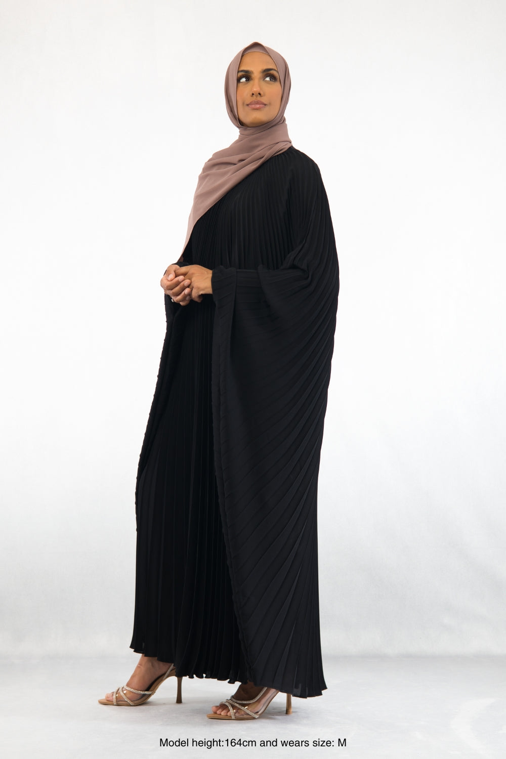 Elyana Pleated Abaya Black